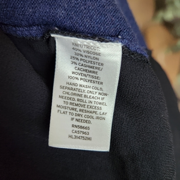 Chelsea28 Sweater - Picture 6 of 6